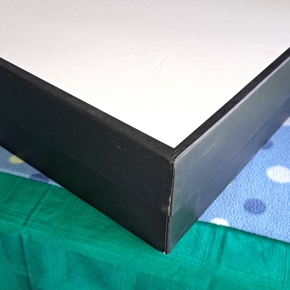 Extra Large Gucci Box and Dust Bags (Boots) - Picture 7 of 15